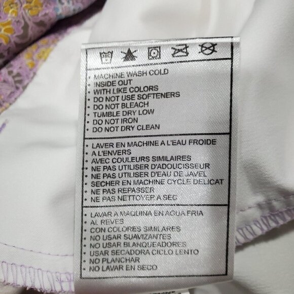 Nike Golf Women's Pink Paisley Bermuda Shorts Athletic Sports Pockets Size 4 - Picture 12 of 15